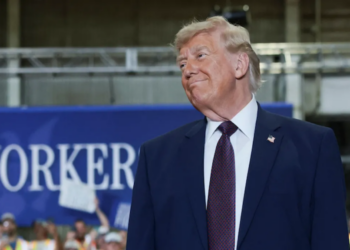 Trump is ‘sleepwalking into a bruising wakeup call’: columnist