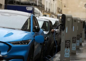 The Iran war is accelerating the EV transition faster than any climate policy ever did—but it’s still just not that much