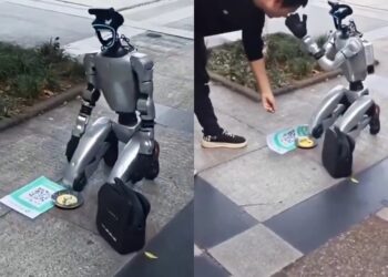 Robot Seen on Street Begging for Change