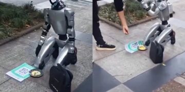 Robot Seen on Street Begging for Change