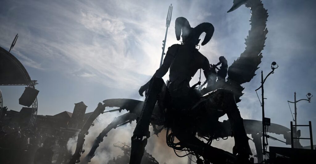 Photos of the Week: Stone Roofs, Football Fans, Soapbox Racers