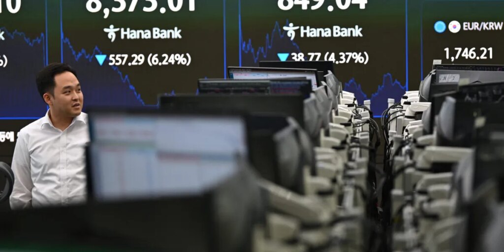 AI boom may be on its last legs amid stock volatility and dash for cash—but will go out in a blaze of glory with ‘blow-off phase’ before bubble pops