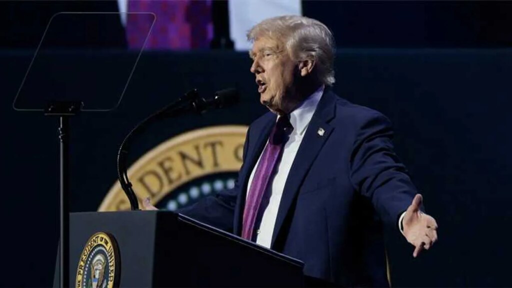 ‘That wasn’t true’: CNN catches Trump in lie about his crowd size