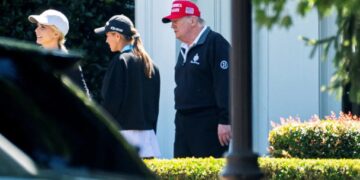 ‘Presidents don’t do this’: Trump ridiculed for tour of remodeling projects amid turmoil