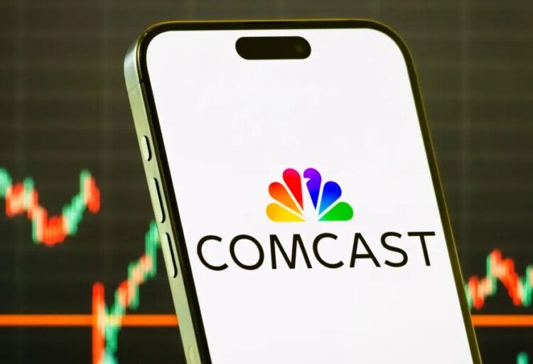 Comcast stock jumps 24% for agreeing to break up with itself