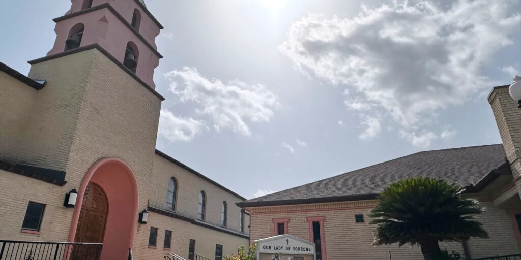 ICE arrested a woman in a habit walking to mass, then released her after realizing she was a nun