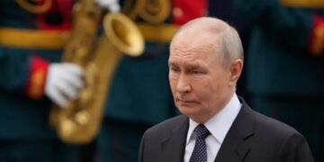 It started with one viral influencer complaining about Russia’s economy. Now a record 60% of Russians are pessimistic about their country’s outlook