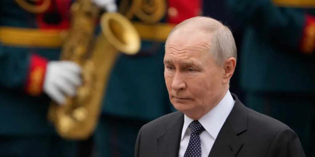 It started with one viral influencer complaining about Russia’s economy. Now a record 60% of Russians are pessimistic about their country’s outlook