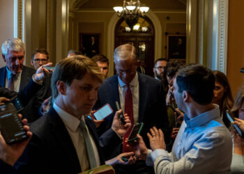 Trump Feuds With Thune and G.O.P., Stoking Election-Year Rift