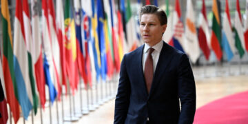 Finland Lifts a Nuclear Device Ban, Eyeing an Uncertain World