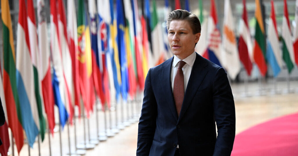 Finland Lifts a Nuclear Device Ban, Eyeing an Uncertain World