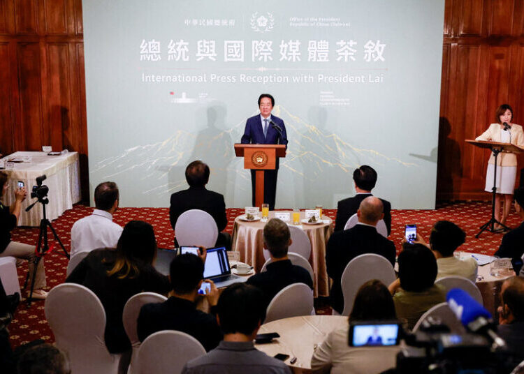 Taiwan’s President Says He Trusts Trump to Approve Arms Sales