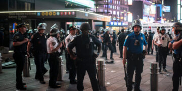 N.Y.P.D. Will Assign Largest Number of Officers Ever to Knicks Parade