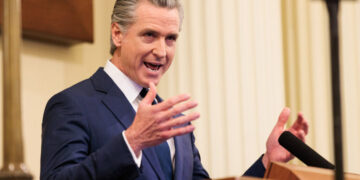 Unlikely Coalition Begins Campaign Against Billionaire Tax in California