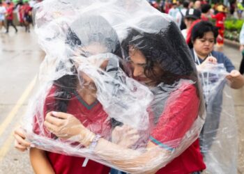 A Tropical Storm Came Ashore, but Houston’s Match ‘Dodged the Bullet’