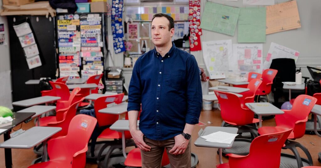 This Teacher Has Doubts About A.I. But He Won a Prize Using It.