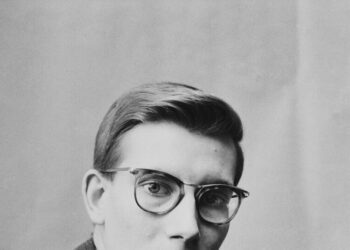 Yves Saint Laurent and Photography: A Hot and Heavy Romance