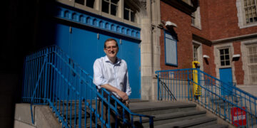 Can a Nerd Still Get Elected to Congress in Manhattan?