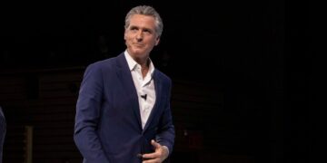 Union Behind California Billionaire Tax Offers to Reduce the Rate