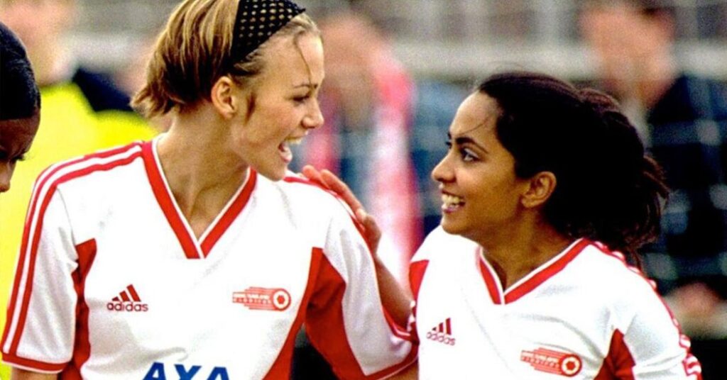 Stream These 14 Great Soccer Movies From Around the World