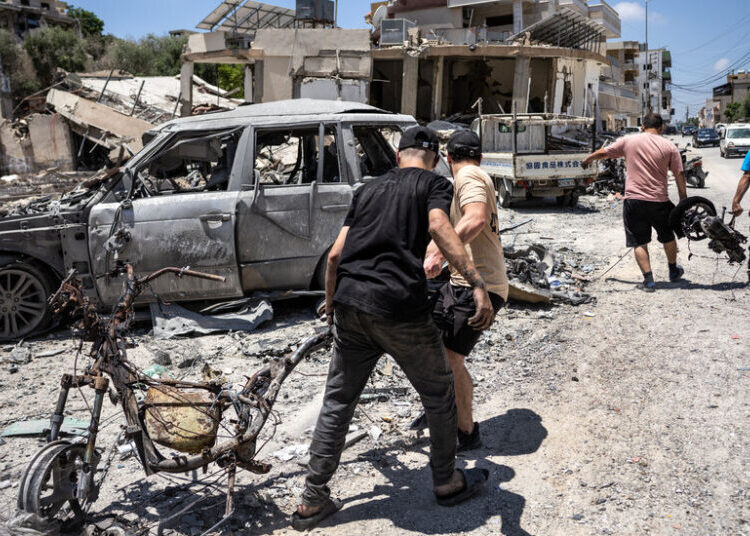 Lebanon Cease-Fire Bolsters U.S.-Iran Truce, After a Shaky Start