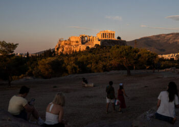 With Fresh Marble Fillings, the Parthenon Gets a Partial Glow-Up