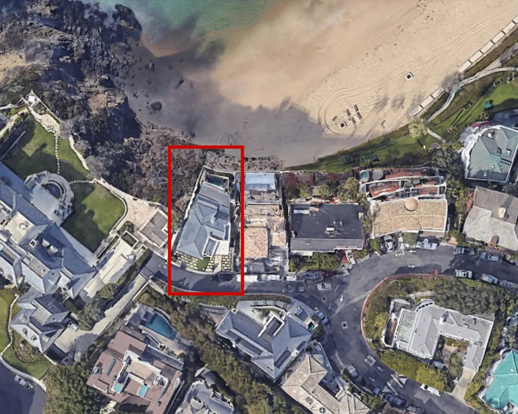 Google Earth view of 20 Emerald Bay, Laguna, highlighting the property in red.