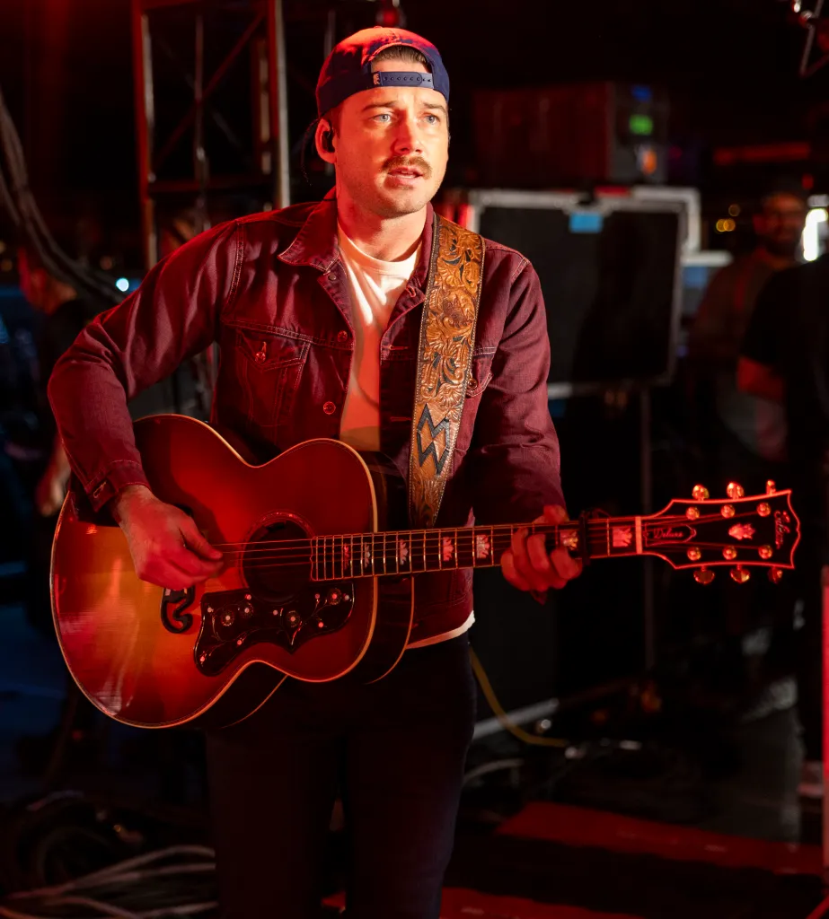 Morgan Wallen performing live at the 2023 Billboard Music Awards.
