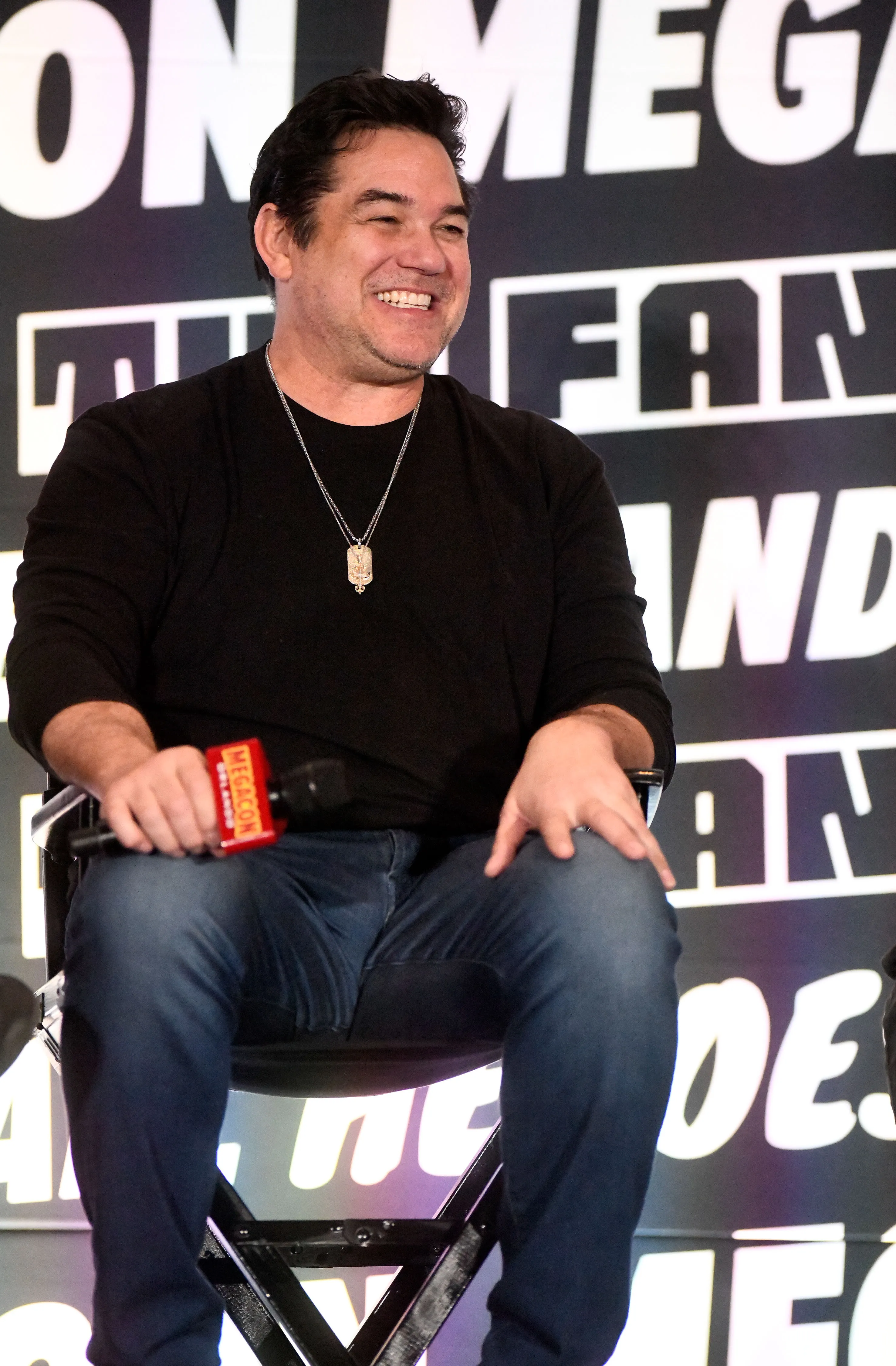 Dean Cain speaking at MegaCon Orlando 2025.