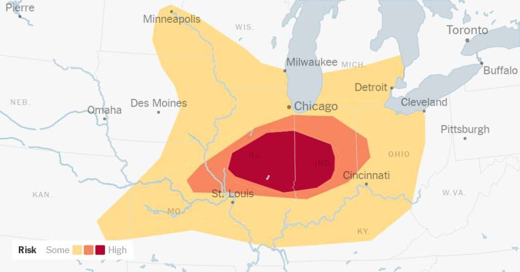 Midwest Faces Tornadoes and Strong Winds on Wednesday