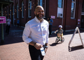 Robert White wins DC delegate primary