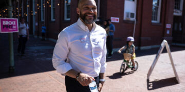 Robert White wins DC delegate primary