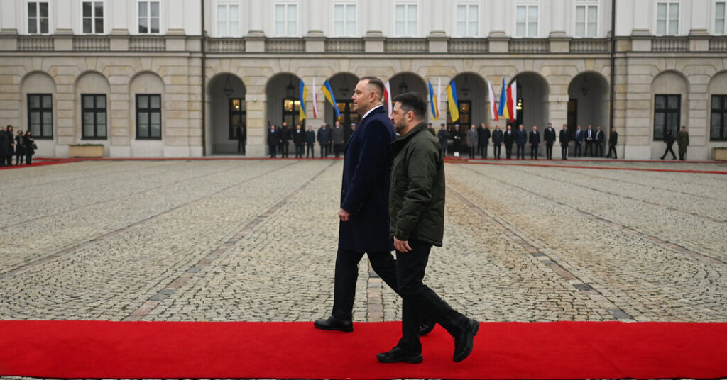 Bitter Historical Feud Threatens Ukraine-Poland Alliance