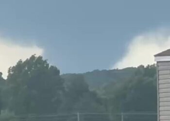 One Dead as Tornadoes in Southern Illinois Leave a Trail of Damage