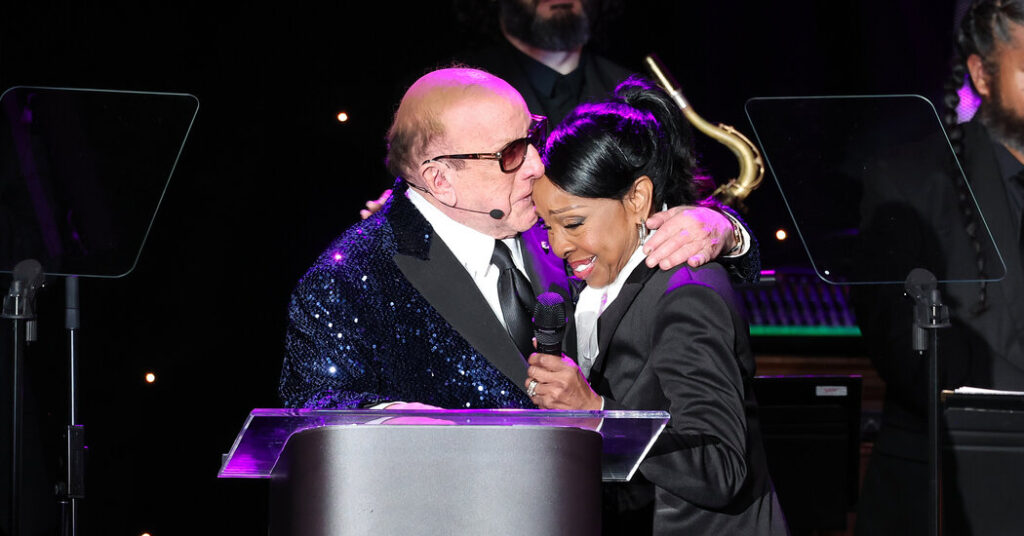 Barry Manilow, Bruce Springsteen and Others Mourn Clive Davis