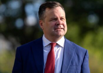 Congressional Democrats Warn Pulte Against Mass Firings