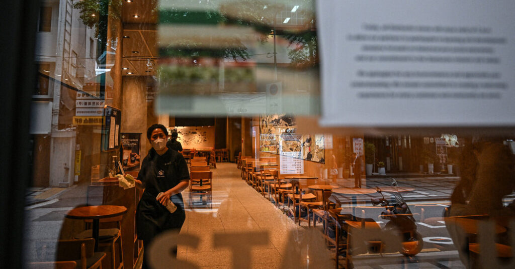 Why Did Every Starbucks Barista in Korea Have to Take a History Lesson?