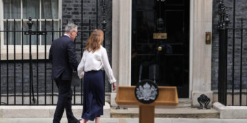 Who Will Replace Starmer? Here’s What Happens Next.