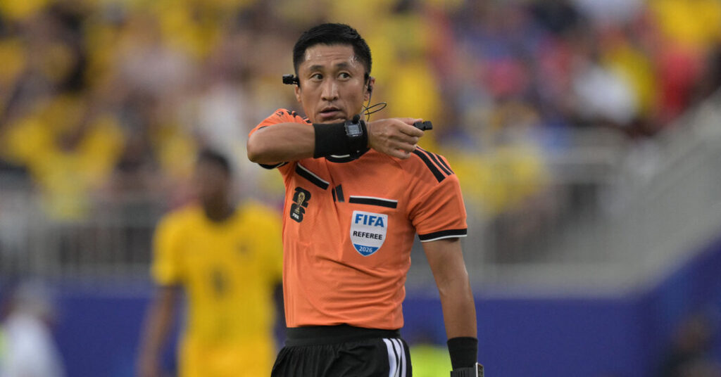 With No Team at the World Cup, China’s Fans Celebrate a Referee
