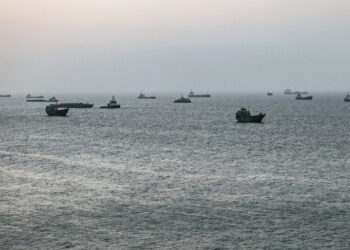 Iranian Oil Is Moving Again, but Getting Through the Strait Is Complicated