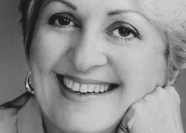Norma Yaeger, Barrier-Breaking Stockbroker, Dies at 96