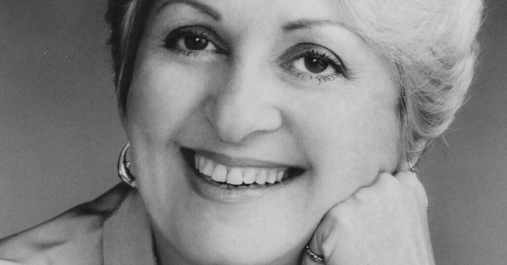 Norma Yaeger, Barrier-Breaking Stockbroker, Dies at 96