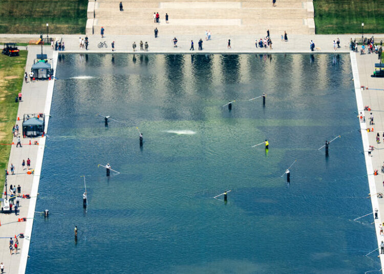 Trump Says Vandals Sabotaged the Reflecting Pool. Internal Documents Raise Doubts.