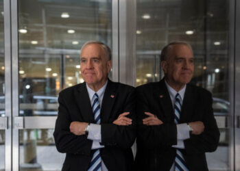 Thomas DiNapoli Beats 2 Challengers in N.Y. Comptroller Primary