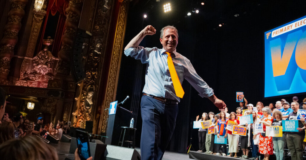 Brad Lander Wins N.Y. House Primary in Which Israel Became a Top Issue
