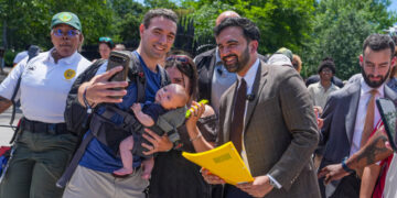 Factors in the N.Y. Primaries: Mamdani, Big Money and a Threat of Rain
