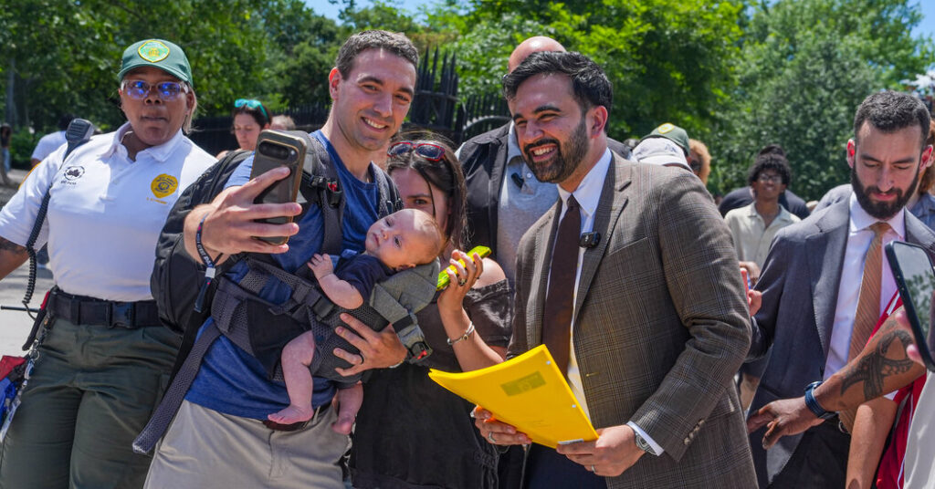 Factors in the N.Y. Primaries: Mamdani, Big Money and a Threat of Rain