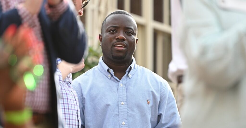 Ex-Hoyer Aide Buoyed by Super PACs Wins Democratic House Primary in Maryland