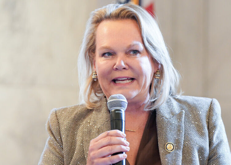 House Democrat in Maryland Fends Off Rich Challenger Who Once Held Her Seat