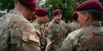 A General Many Hoped Would Lead the Army Is Forced to Step Aside